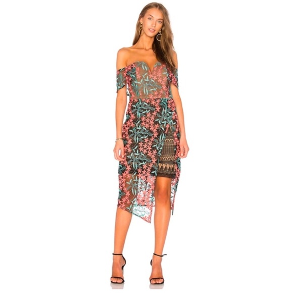 Elliatt Dresses & Skirts - Elliatt Midi Floral Off the Shoulder Dress
